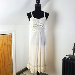 Vintage Cami Slip Dress 🤩